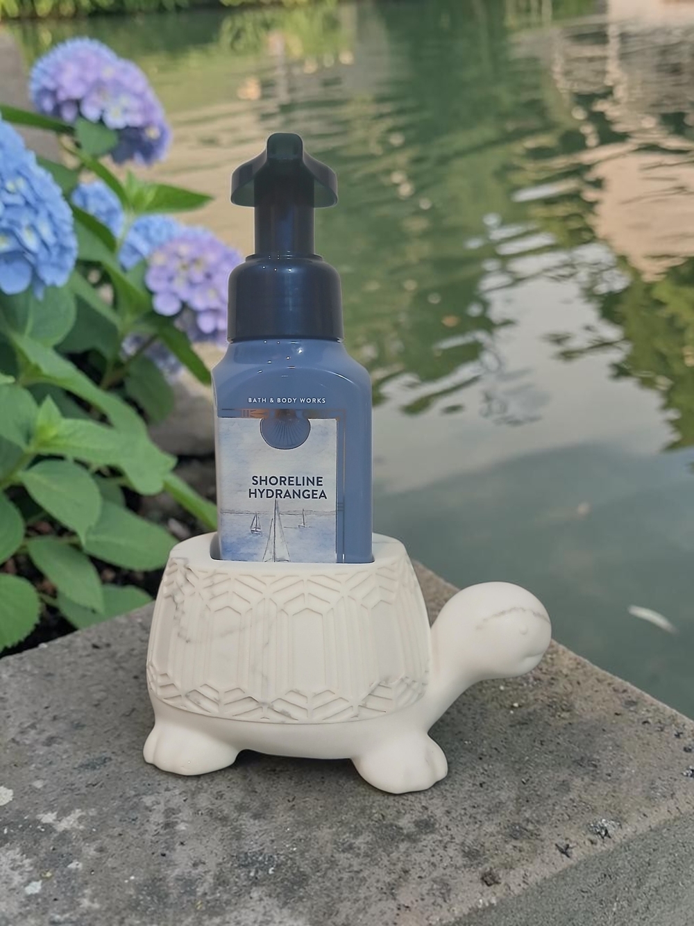 Bath & Body Works Turtle Hand Soap Holder